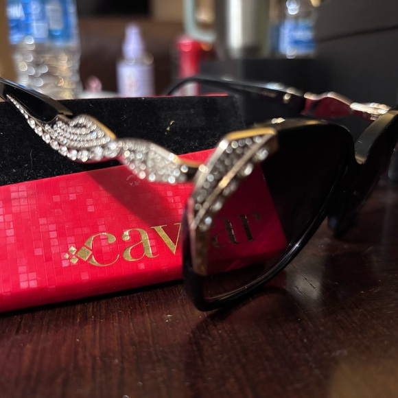 Caviar 5669 Sunglasses with authentic Swarovski Crystals - Picture 3 of 4